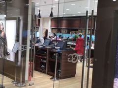 -UGG(燕莎奥特莱斯购物中心店)