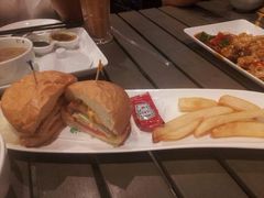 -翠华餐厅(山顶道店)