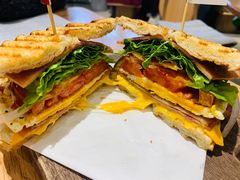 -Catch Bagel(芳草地店)