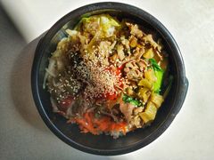 酸菜肥牛石锅拌饭-中央财经大学-食堂