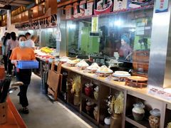 自助取餐区-六合居·明厨亮灶餐厅(成双大道店)