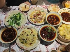 -耙吉吉川味小酒馆(本地人回头店)
