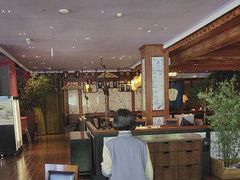 -八府香鸭·啫啫煲(华山路店)