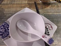 餐具摆设-新记印象酸菜鱼馆(天阳亲子广场店)