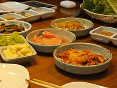 -豚豚猪村烤肉·韩国烤肉(总店)
