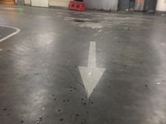 -日月光中心-停车场