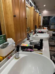 -韦恩先生Barbershop英式男士理发馆