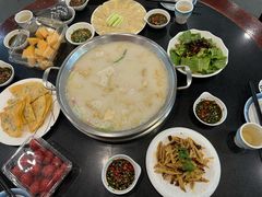 -老来福·非遗酸汤兔(凯旋路店)