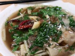 -清真·白家牛肉罩火烧老店(育才街店)