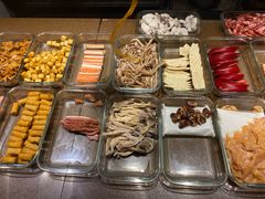 -食乐佳麻辣香锅(森林摩尔商业街区店)