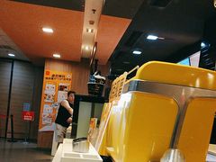 -麦当劳(龙华店)