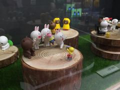 -LINE FRIENDS Garosu-gil Flagship Store