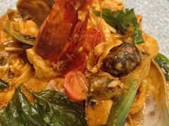 -Mark&Mars Restaurant