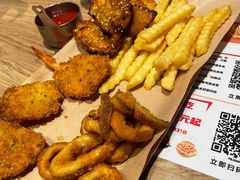 -必胜客(新中纬店)