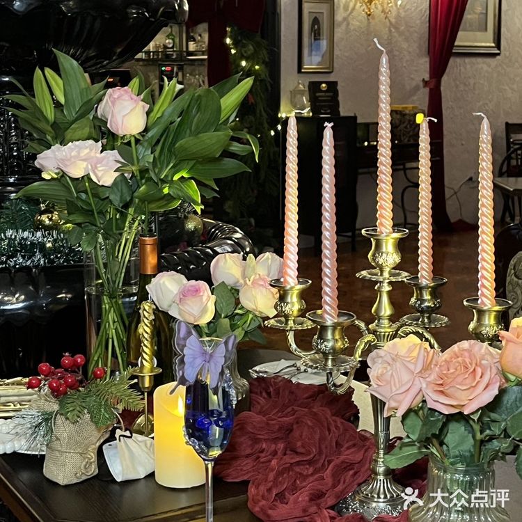 这次是真的被浪漫包围了....