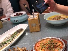 -松沪名灶·豆浆鱼头·新上海菜(飞航吾悦广场店)