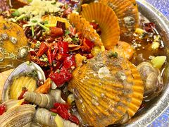 发财甜麻海鲜锅-金多鱼大排档·烤鱼·烧烤·宵夜(江南水都店)