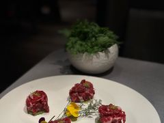 -左庭右院鲜牛肉火锅黑金店(陆家嘴中心店)