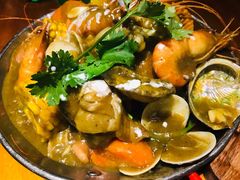 手抓海鲜黄咖喱味-仓库南洋海鲜小排档(柳河路店)