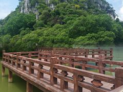 -星湖旅游景区七星岩