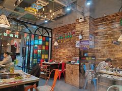 -哈尔滨烧烤·山河村铁锅炖(交大店)