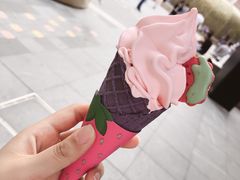 小甜梅-麦当劳(新达汇三林店)