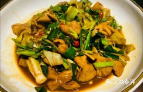 Braised Intestines with Garlic