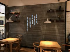 景观位-云味馆过桥米线(皇庭广场店)