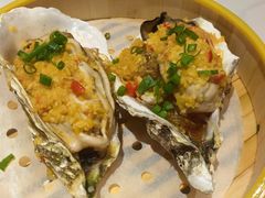 蒜蓉蒸乳山生蚝-必点海鲜·海肠捞饭·鲅鱼水饺(滨江道店)