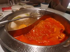 -左庭右院鲜牛肉火锅(金山万达店)