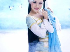 莲台咏3-九月鹰飞汉服摄影工作室