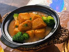 自制鲍汁豆腐煲-李记潮汕砂锅粥(营福路店)