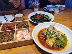 -俭寨大盘芦花土鸡·小公鸡·烧烤新疆菜(云通店)