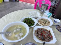 -湘里湘亲饭店(闸坡店)