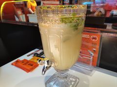 -鸣记脆皮烤鱼·海鲜烤鱼(三八广场店)