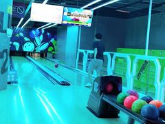 -世代星球·保龄球·镭战真人CS·团建(杨浦店)