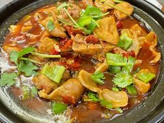臭豆腐肥肠鸡煲-谢记上海大排档(长寿路店)