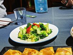 -伊带伊路新疆美食府(呼家楼店)