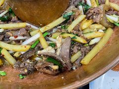 -牛喵喵铜锅牛肉馆