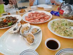 -鹏城人家海鲜酒家·23年老字号(较场尾店)