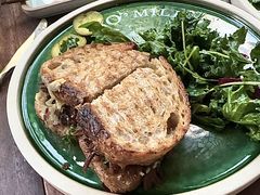 -O'mills Sourdough Bakery&Bistro(永嘉路店)