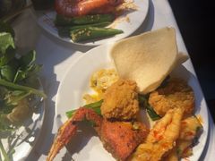 -领鲜活海鲜榴莲自助火锅(东门店)