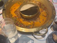 -哥老官重庆美蛙鱼头(龙湖杭州金沙天街店)
