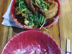 -小吴水煮(羊子巷无任何分店)