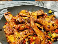 兔腿诱惑-情妹耙泥鳅·江湖川菜(科华店)