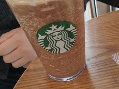 -星巴克(七宝领展广场1F店)