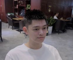 -东方美妍小鹏造型