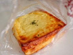 芝士薯泥三文治面包-味多美蛋糕(看丹桥店)