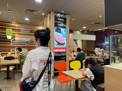-麦当劳(杭州西湖银泰百货店)