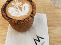 -M Stand(上海人民广场来福士店)